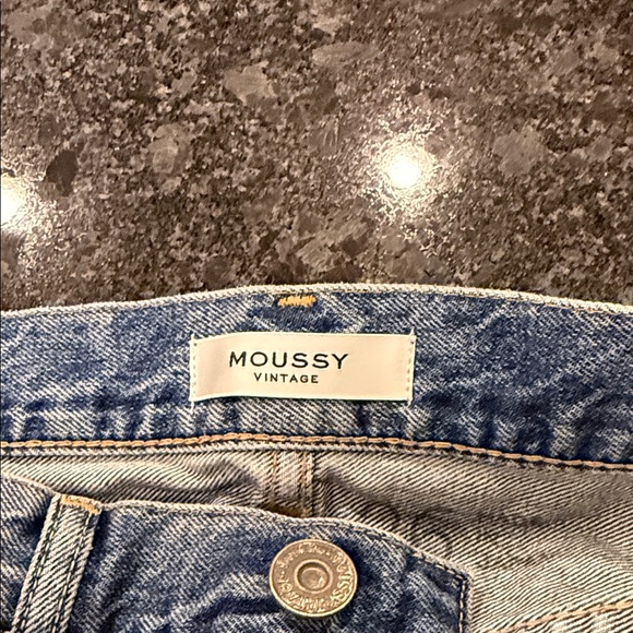 Moussy Vintage shorts. Size 26 - Picture 2 of 7